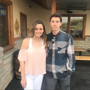 Off the shoulder Shirt